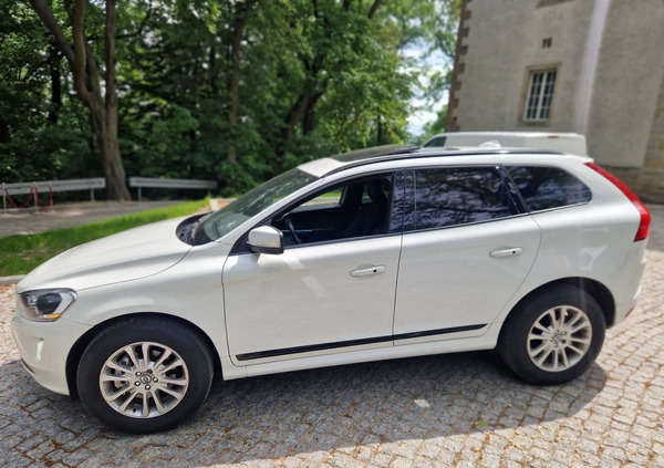samochody osobowe Volvo XC 60 cena 75500 przebieg: 173000, rok produkcji 2016 z Kraków